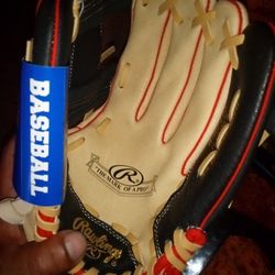 RAWLINGS BASEBALL GLOVE 