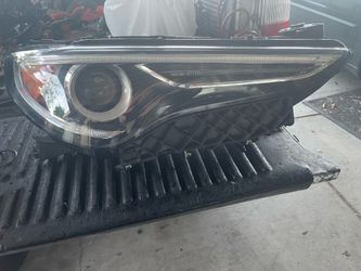 2017-2023 ALFA ROMEO STELVIO (RIGHT SIDE) HID XENON HEADLIGHT OEM COMPLETE!
