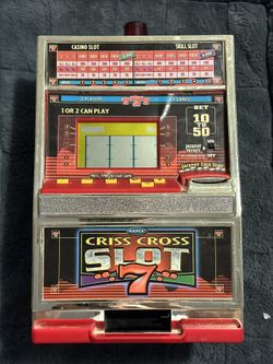 RADICA Criss Cross Slot 7 - Slot Machine 