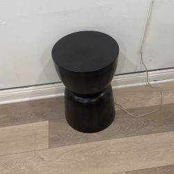 Black Side Table, Modern