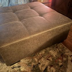 Large Ottoman