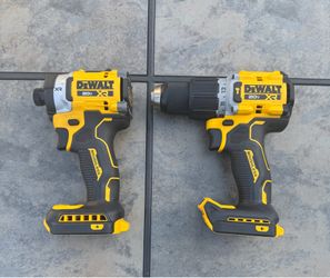DeWalt 20V XR Brushless DCF860 Impact Driver and DCD806 Hammer Drill