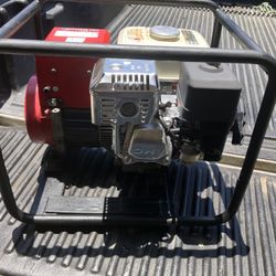 Honda EG2200X Generator with Oil Alert   Recently Serviced with Oil Change & Spark Plug. Starts Up On 1st Pull!  Price Is Firm. Cash Only 