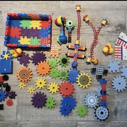 Techno Gears “Wacky Robot” and “aero trax plane” incomplete sets