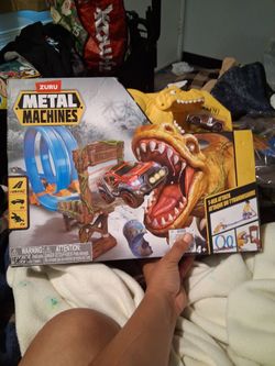 Zuru metal machines