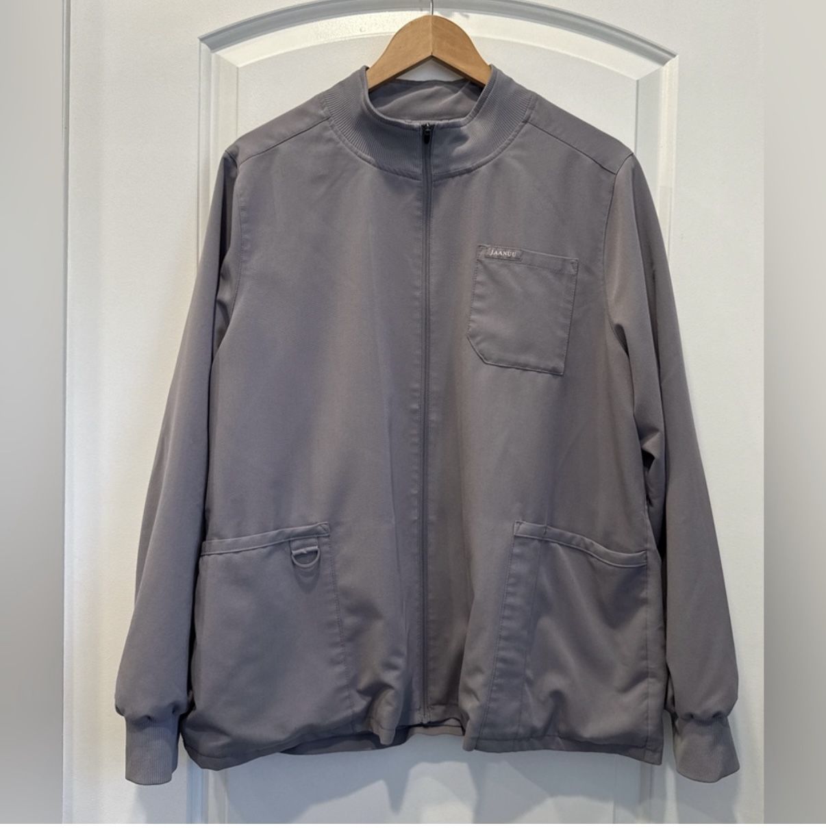 Bundle Jaanuu Zipper Jacket And Scrub Top Size cL