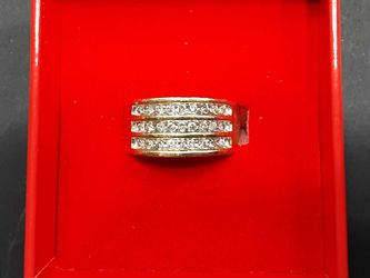 Yellow Gold 14k (.585) 6.6 grams Size 7.5