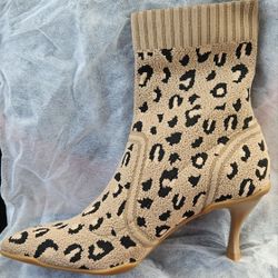 Leopard Stiletto Ankle Boots
Size 8.5. NEW IN BOX.