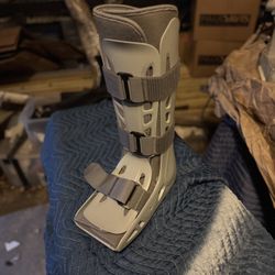Ortho Boot Size Large 