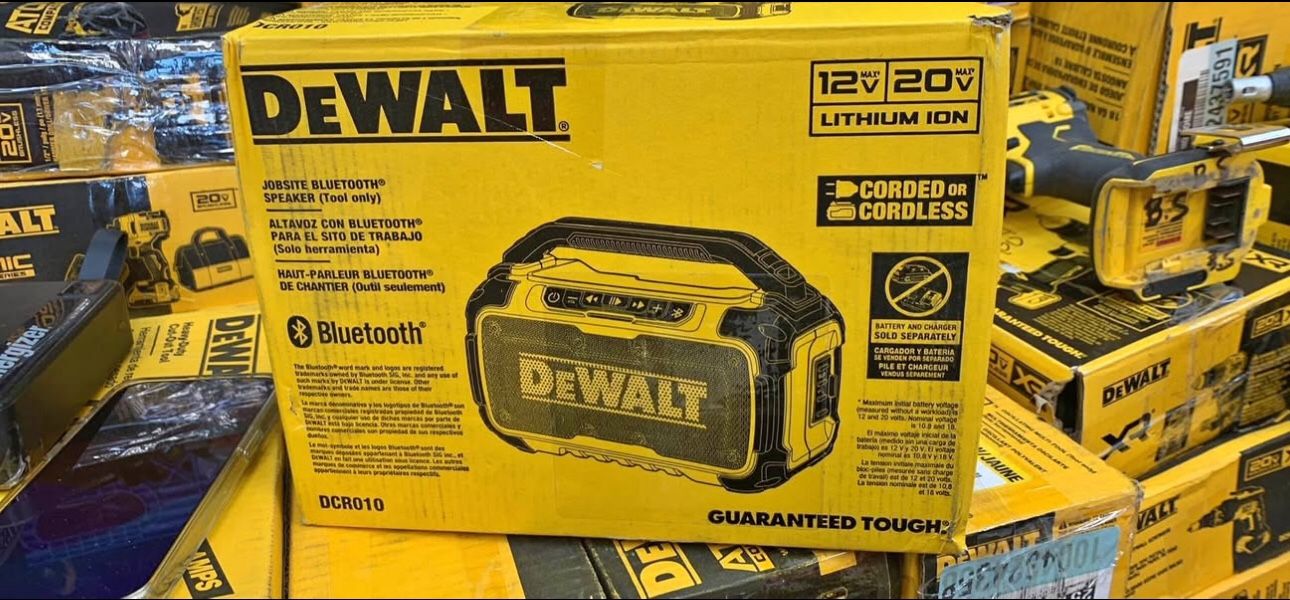 Dewalt 20v Cordless Compact Bluetooth Speaker Tool Only