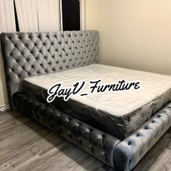 New King Bed Frame With Mattress 