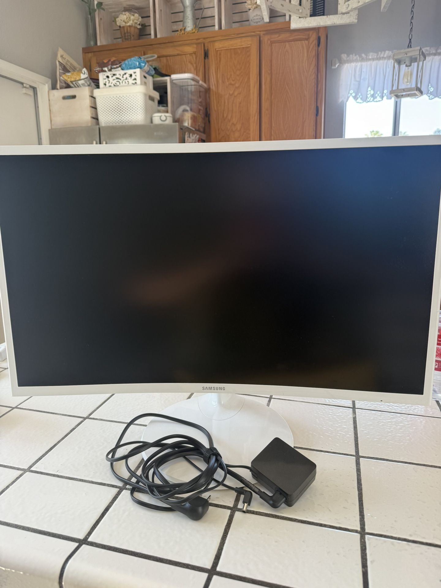 Samsung C27F391FHN Monitor