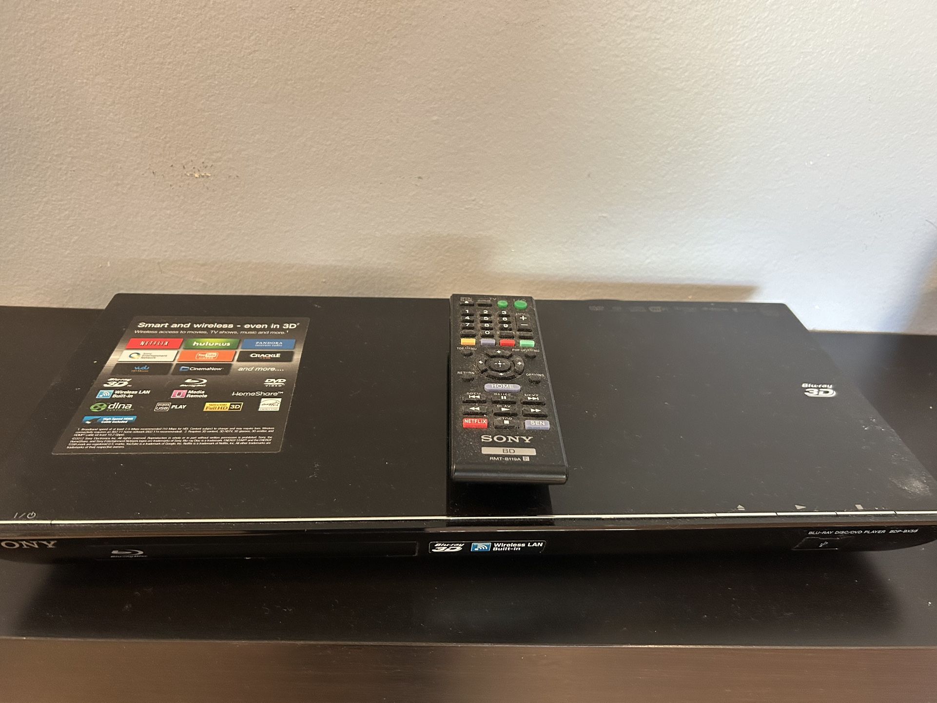 Sony BDP-S5100 3D Blu-ray Disc Player with Wi-Fi