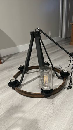 Farmhouse Round Chandelier with Wood Ring