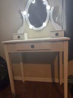 Small Vanity 
