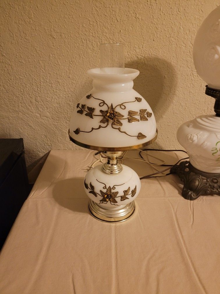 Antique MILK glass Lamp ( Gone With The Wind Lamp)