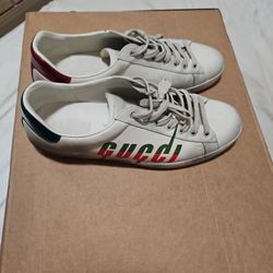 Gucci Distressed Series 