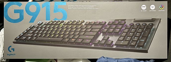 Logitech G915 LIGHTSPEED RGB Mechanical Gaming Keyboard