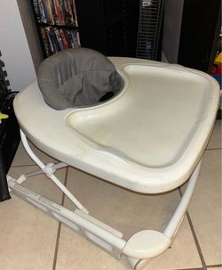 Spoon Walker with Removable Tray