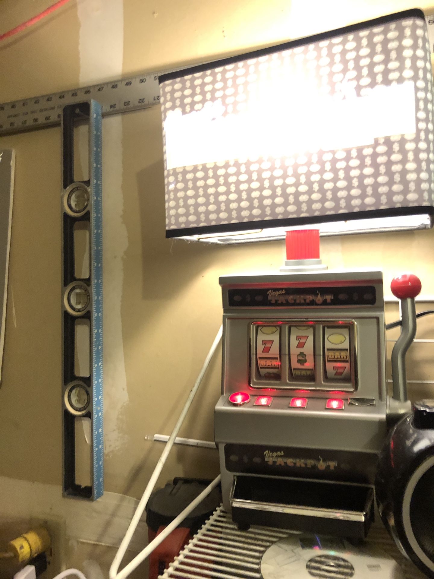 Slot machine light