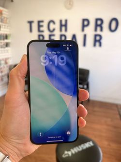 Like new Apple Iphone 16 plus 128gb T-mobile.