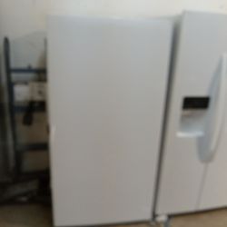 Whirlpool Frost Tree Freezer Free Delivery Vancouver Area