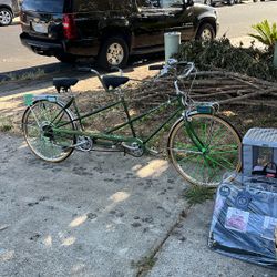 Lowrider Schwinn Bike