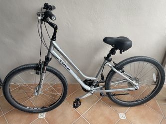 Trek shift 2 women's bike deals