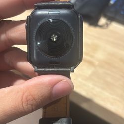Apple Watch SE
