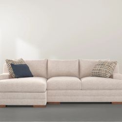 COMFY Living Spaces Sectional Sofa with Chaise