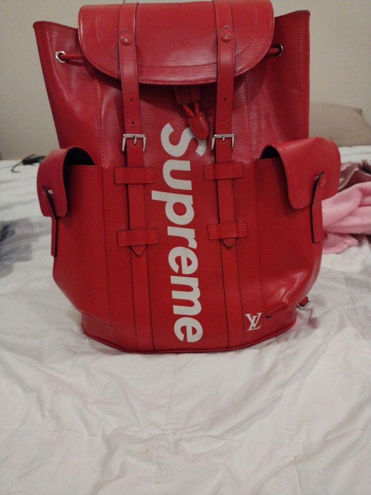 Louis Vuitton supreme backpack for Sale in El Paso, TX - OfferUp