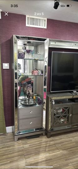 Silver/mirrored  Entertainment Centre 