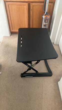 Adjustable Table Desk