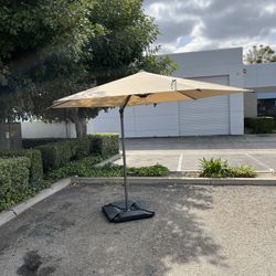 10 Feet Cantilever Umbrella, Includes Base And Weights