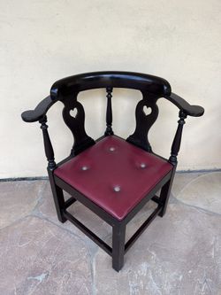 Vintage arm chair