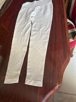 Size M Beige slimTextured High-Waist Leggings