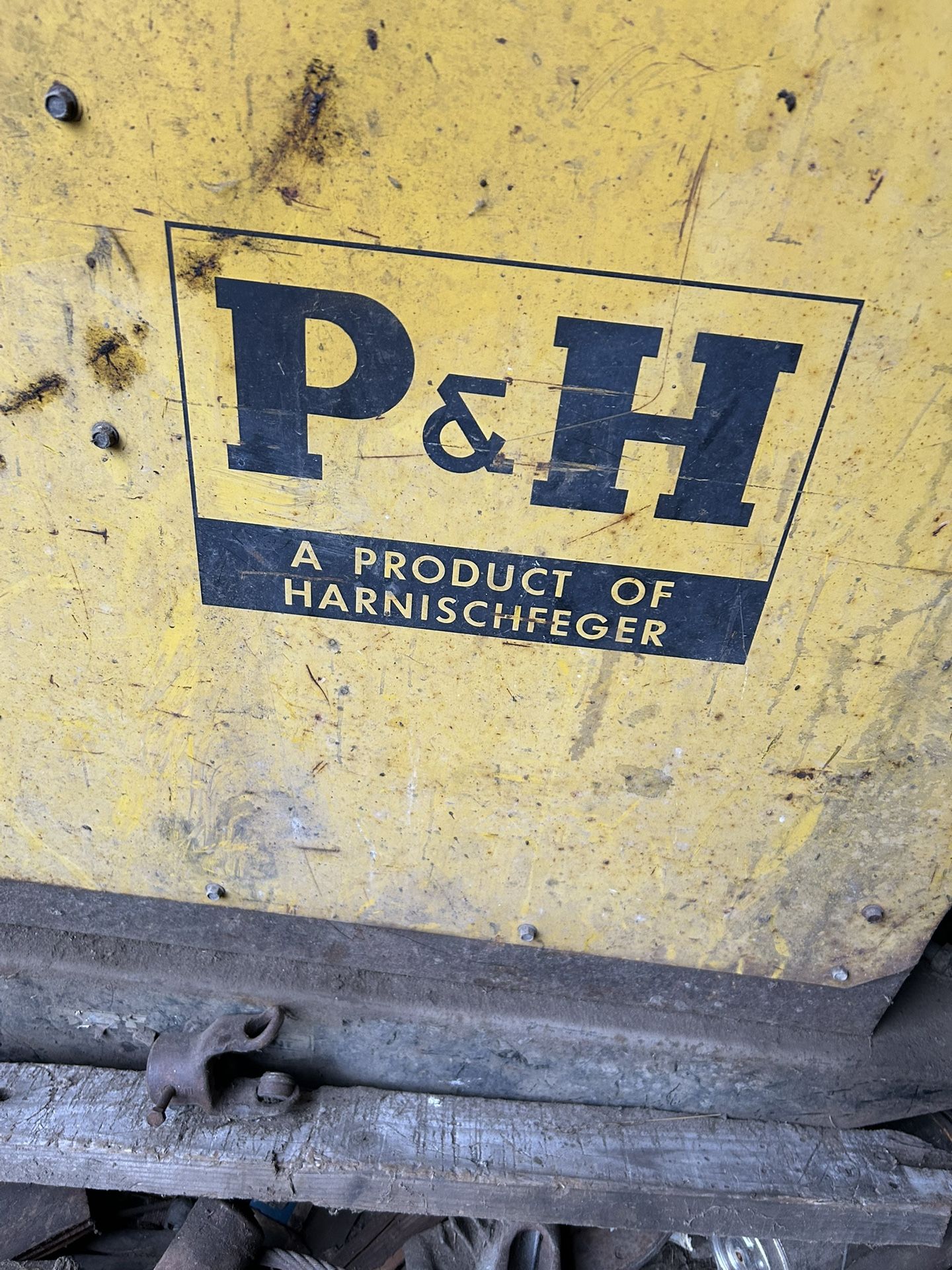 P&H welder