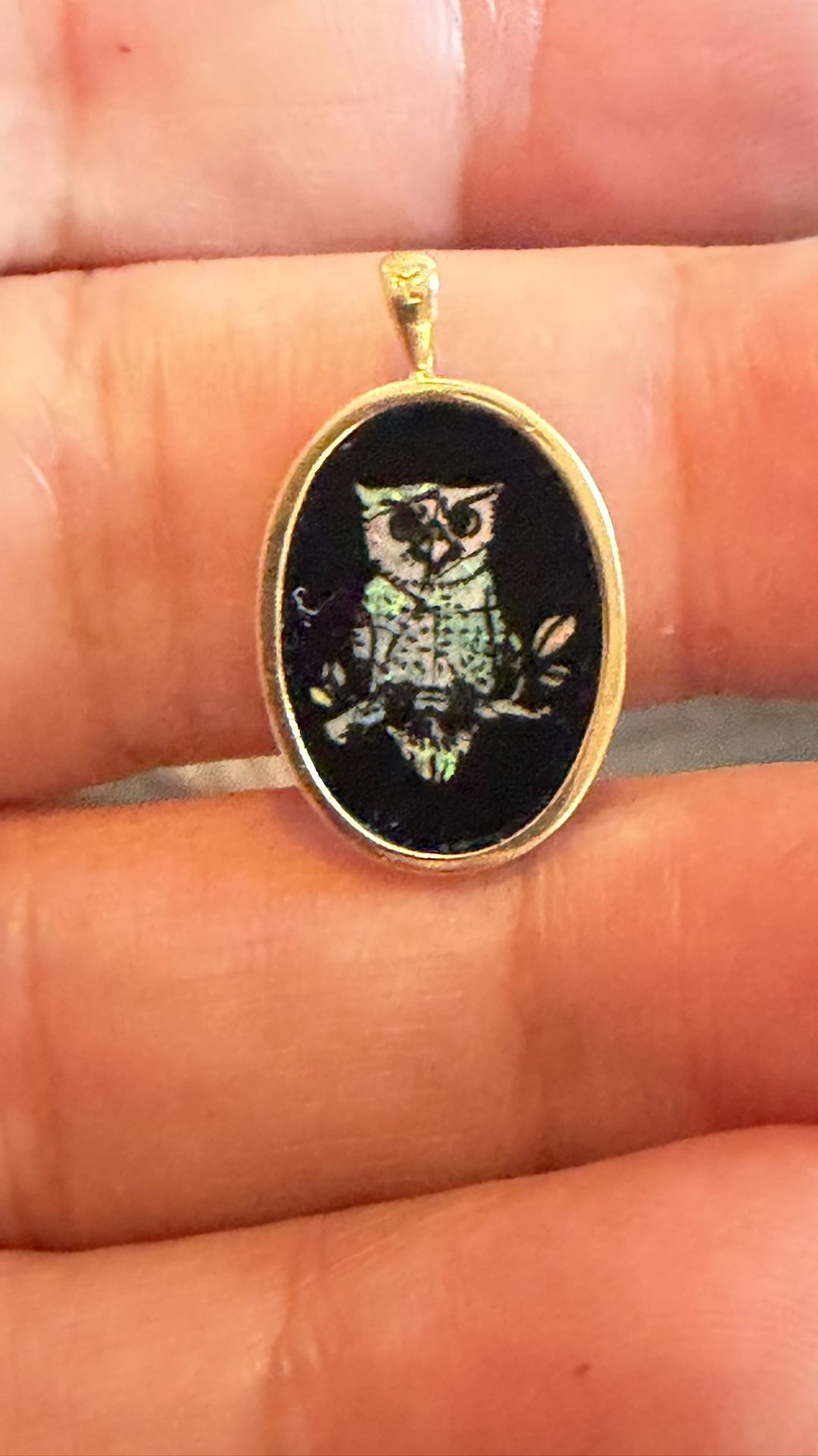 14k Solid Gold Pendant With Genuine Opal Owl Decorate On Onyx Gemstone, 1.10gr