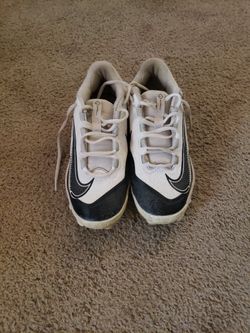Nike Baseball Cleats 