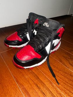 Nike Jordan high top 1s 13Y