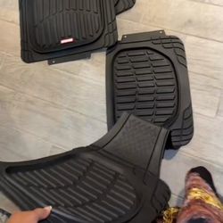 4 Pcs Car Mats
