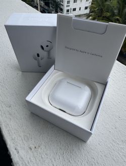 *SEALED* AirPods 4th Gen 