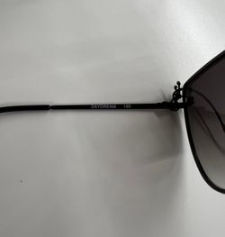 - Quay Australia Daydream BLK/SMK Quay DAYDREAM blk/smk Sunglasses •RARE/DISCONTINUED• main image 4
