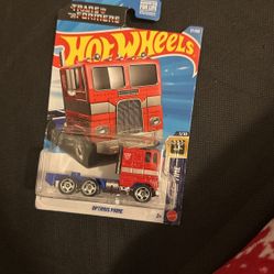 Optimus Prime Hotwheels Rare 