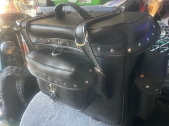 Motorcycle 22 inch riding trunk