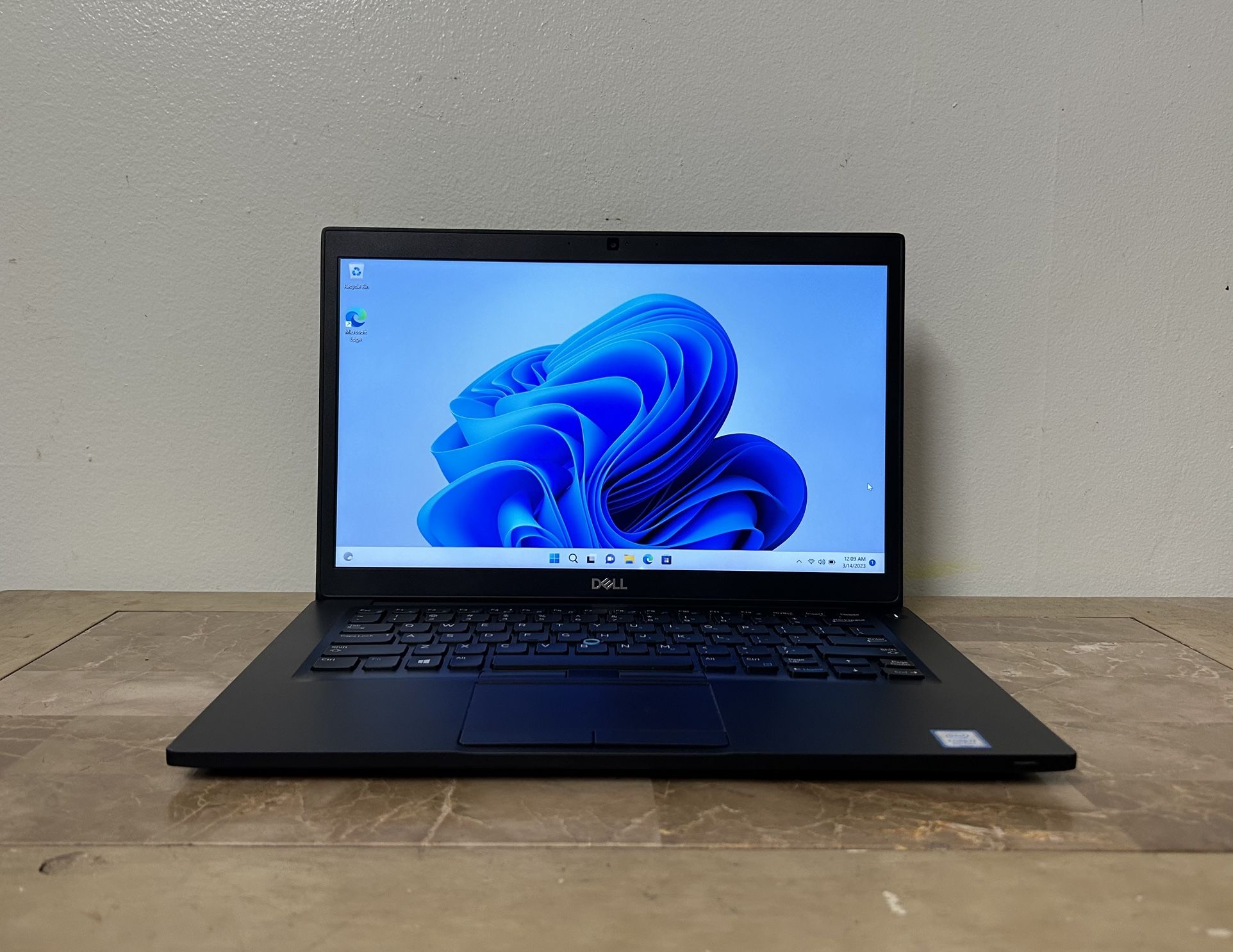 DELL Latitude 7490 Core i7 16GB RAM 512GB SSD HDMI USB C Windows 11 laptop computer