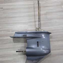 2018 Yamaha F200 Lower Unit