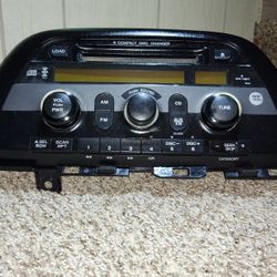 2005-2010 HONDA ODYSSEY OEM RADIO STEREO CD PLAYER MODEL NO. 39100-SHJ-A100