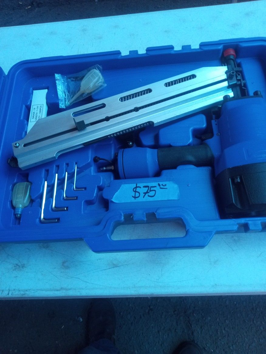 Pistola Para Clavos Y Una Para Los acabados Marca Campbell