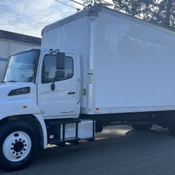 2020 Hino 268a Box Truck 26 Foot 